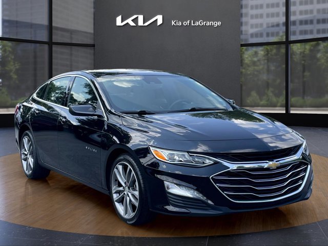 Used 2024 Chevrolet Malibu LT image 3