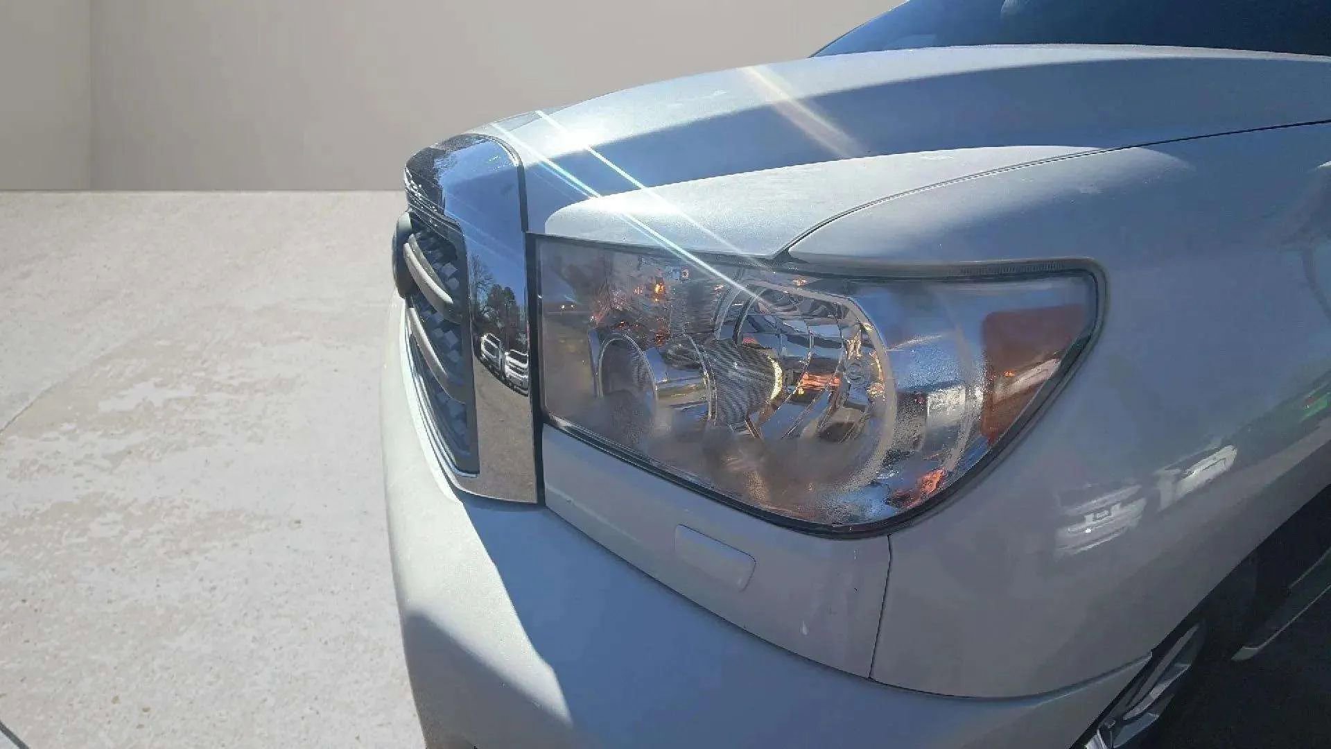 Used 2016 Toyota Sequoia Platinum image 9