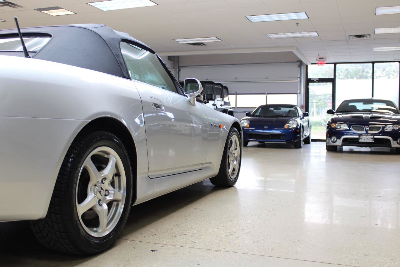 Used 2002 Honda S2000 image 21
