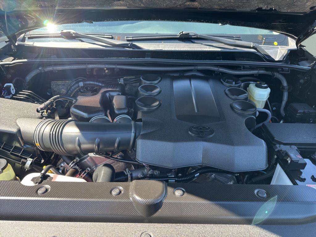 Used 2024 Toyota 4Runner Limited image 37