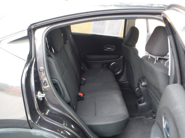 Used 2017 Honda HR-V EX image 28