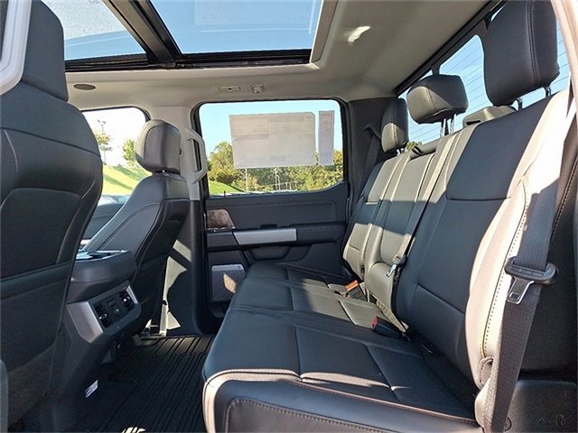New 2026 Ford F250 Lariat w/ Lariat Ultimate Package image 5