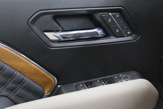 New 2026 GMC Canyon Denali image 18