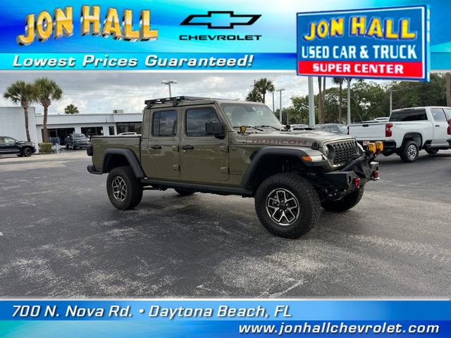 Used 2025 Jeep Gladiator Rubicon w/ Safety Group AWD/4WD image 15