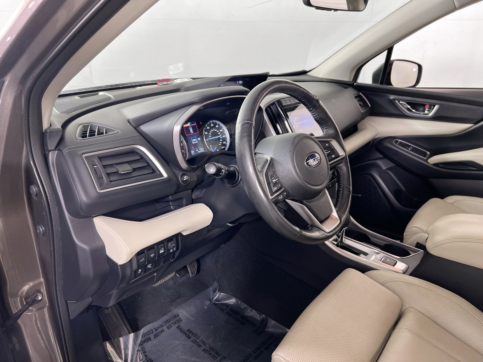 Used 2021 Subaru Ascent Limited w/ Technology Package image 9