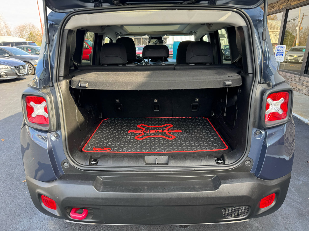 Used 2020 Jeep Renegade Trailhawk w/ Cold Weather Group image 5