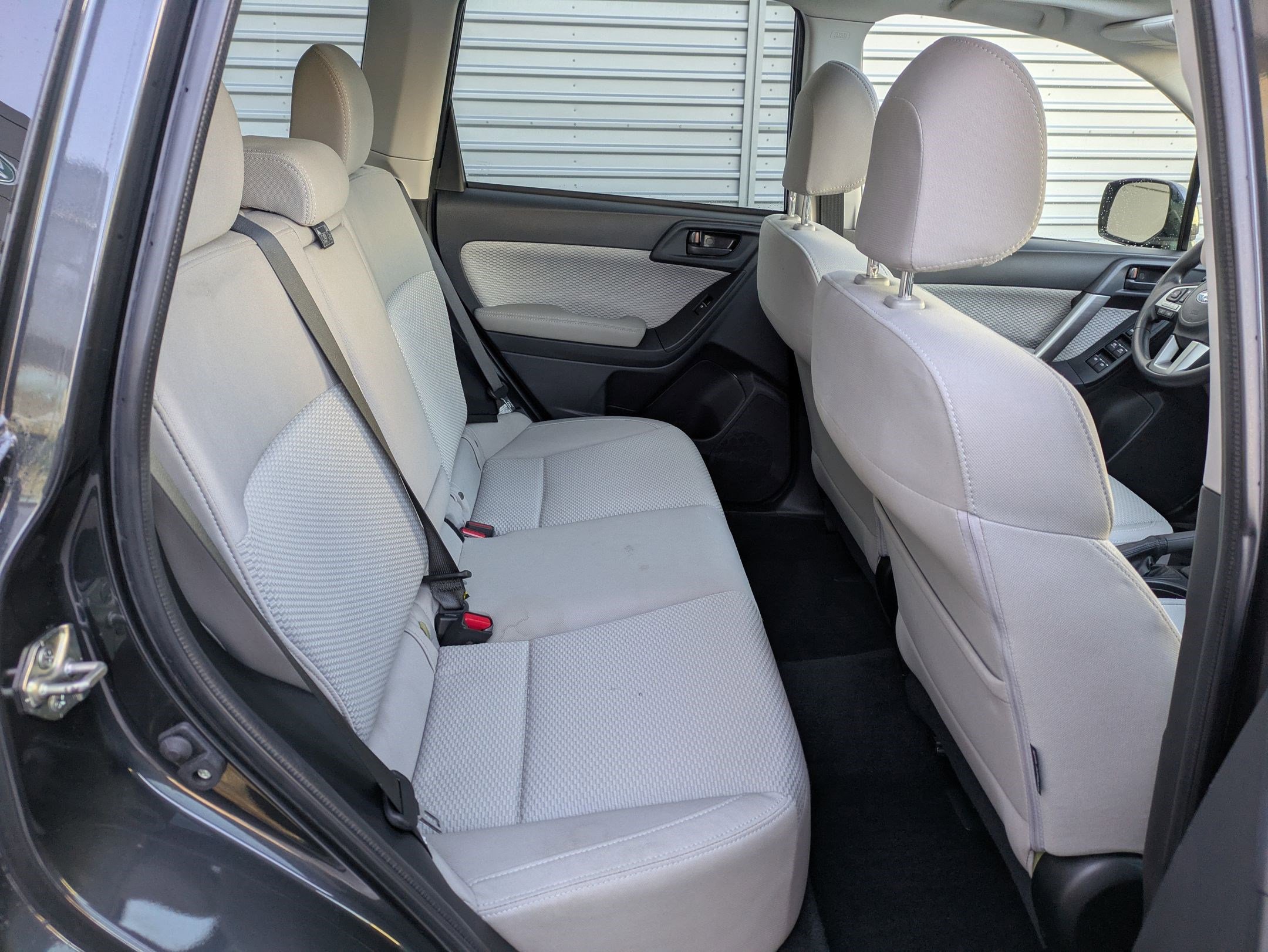 Used 2017 Subaru Forester 2.5i Premium w/ All-Weather Package image 30