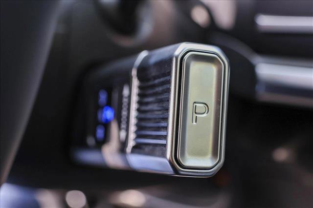 New 2026 Hyundai Santa Fe SE image 21