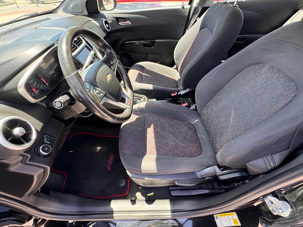 Used 2017 Chevrolet Sonic LT w/ RS Package FWD image 11