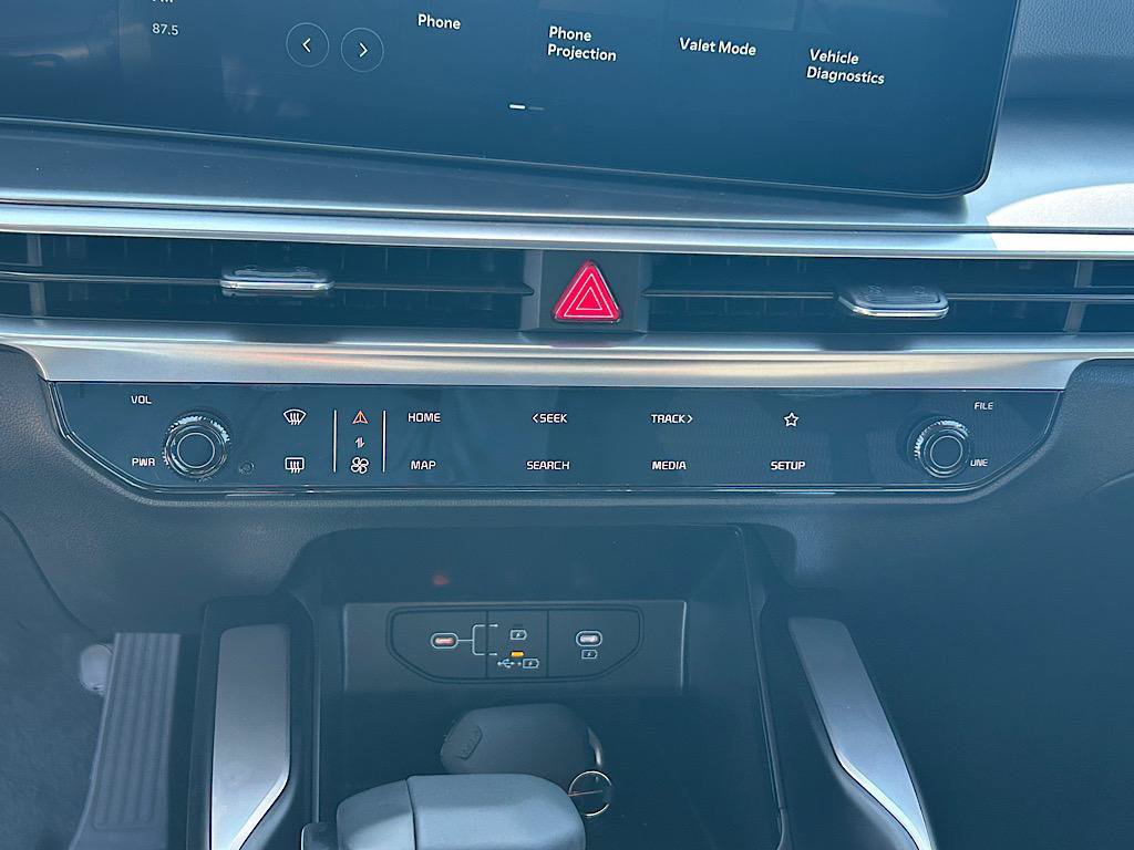 New 2026 Kia Sorento LX FWD image 20