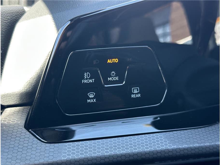 Used 2024 Volkswagen GTI S image 27