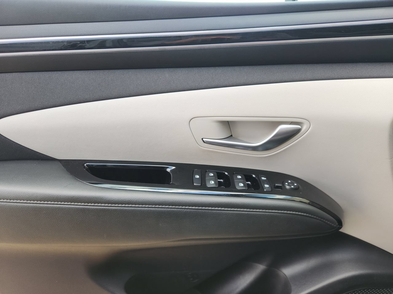 Used 2022 Hyundai Tucson SEL w/ Convenience + Premium Package FWD image 20