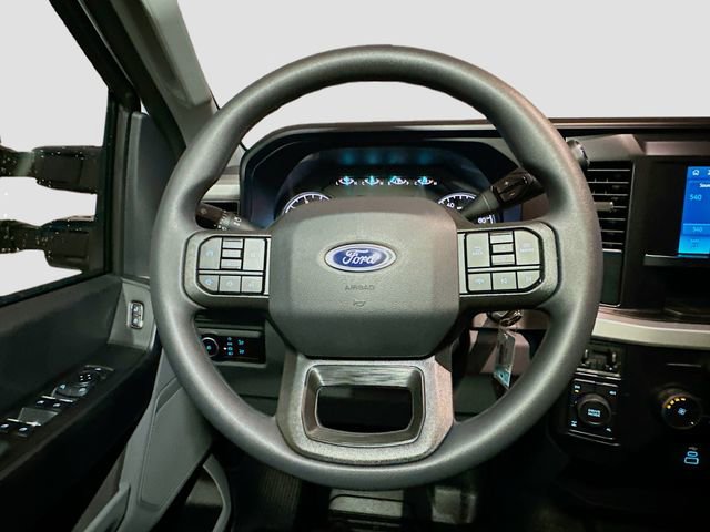 New 2026 Ford F350 XL w/ XL Chrome Package image 7