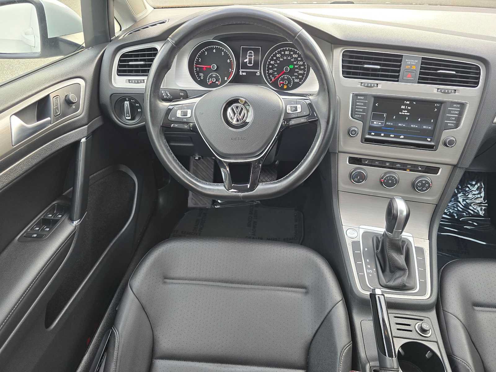 Used 2017 Volkswagen Golf Wolfsburg Edition FWD image 17