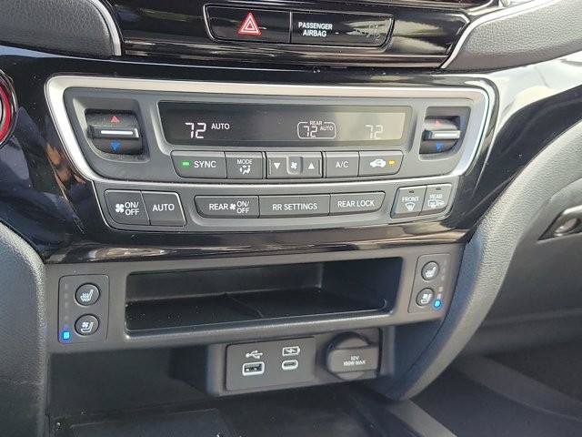 Used 2025 Honda Ridgeline Black Edition image 30