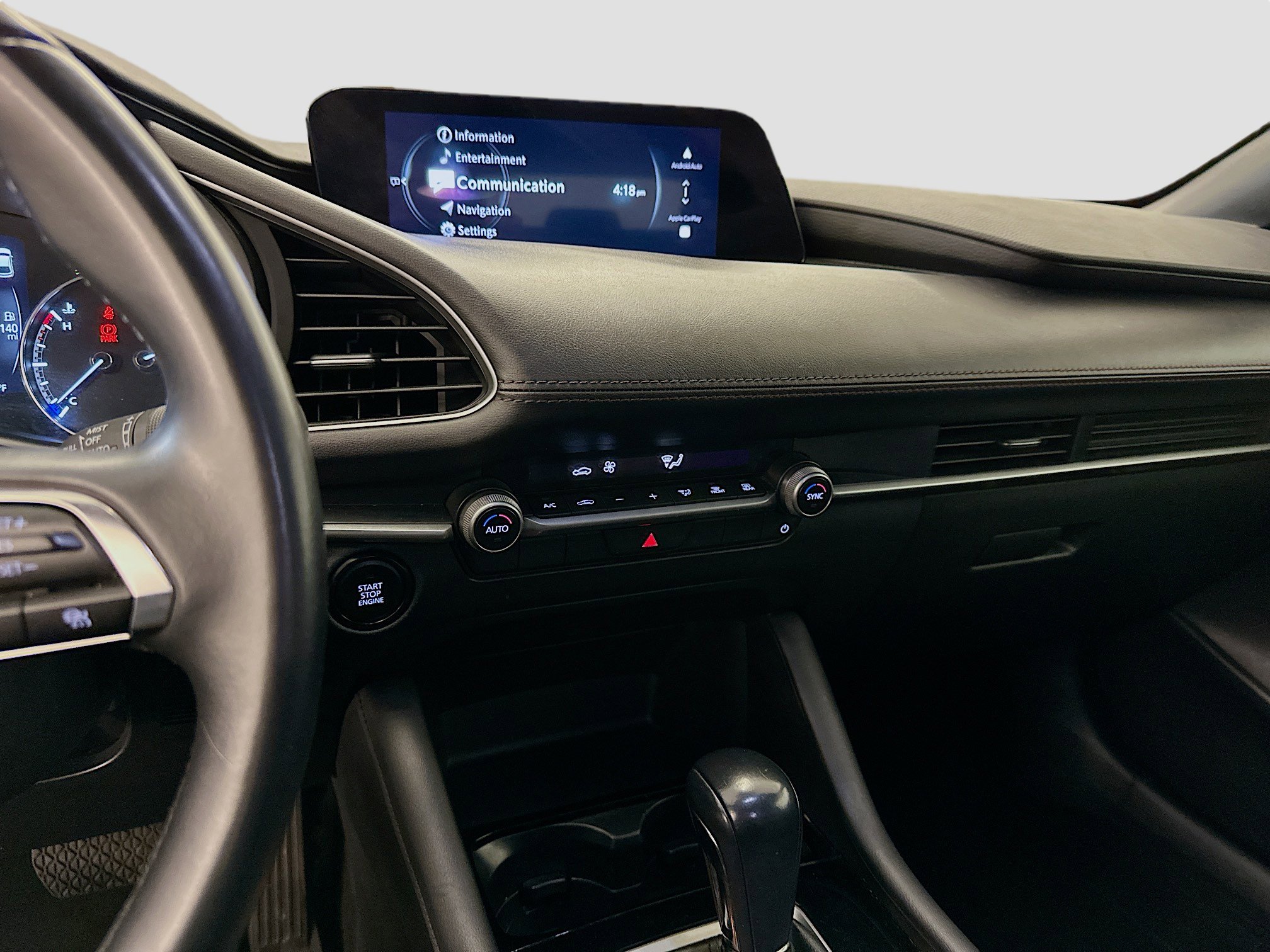 Used 2024 MAZDA MAZDA3 s image 26