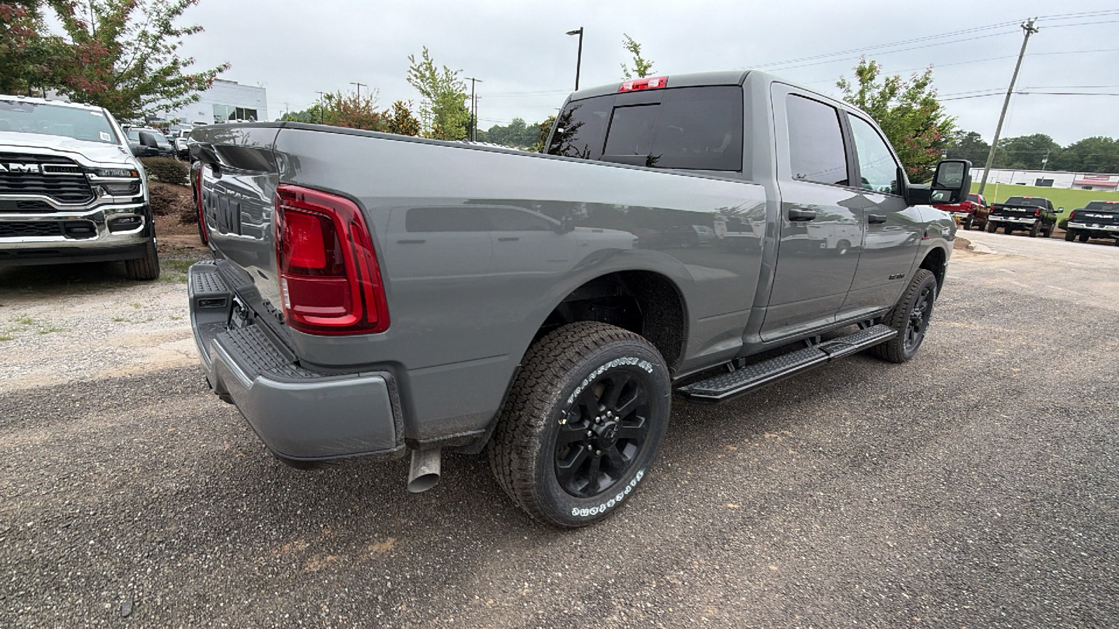New 2026 RAM 3500 Big Horn AWD/4WD image 8