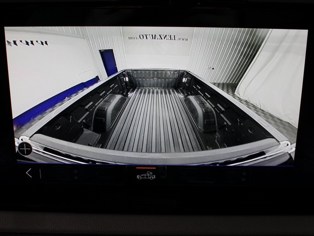 Used 2024 GMC Sierra 1500 AT4 image 22