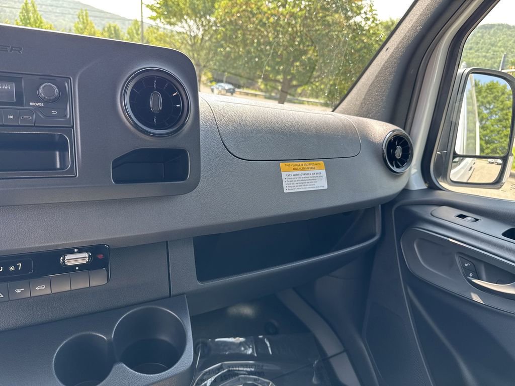 New 2025 Mercedes-Benz Sprinter 2500 image 22