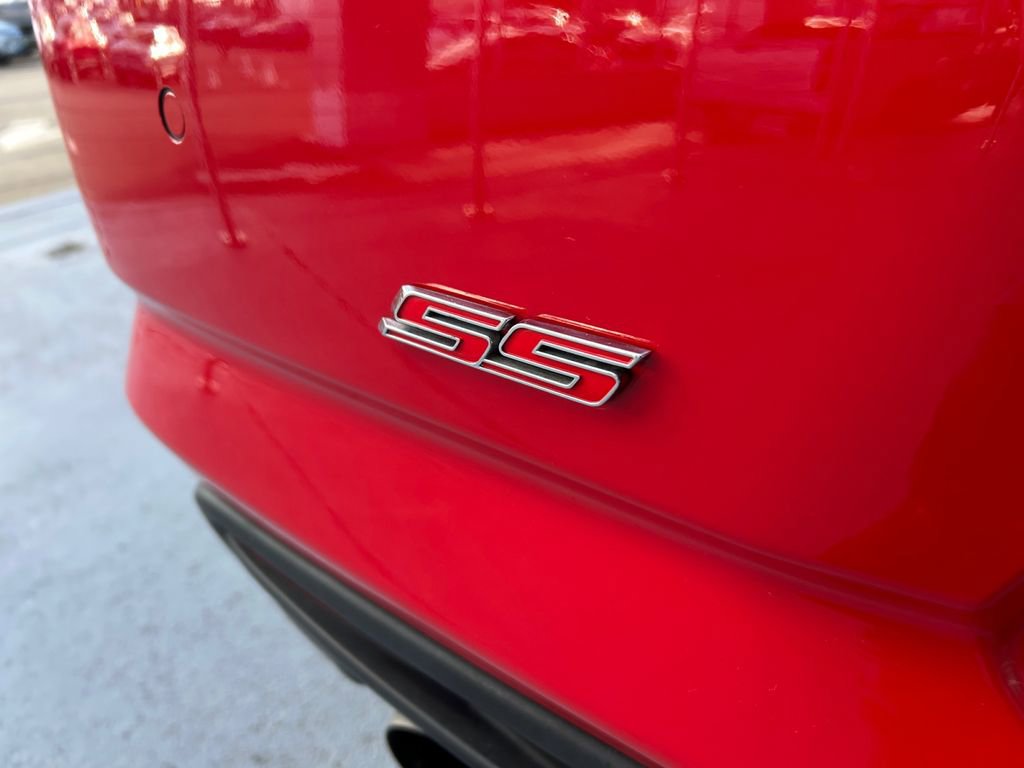 Used 2019 Chevrolet Camaro SS image 31