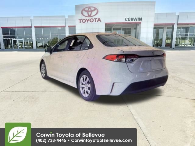 Used 2025 Toyota Corolla LE image 9