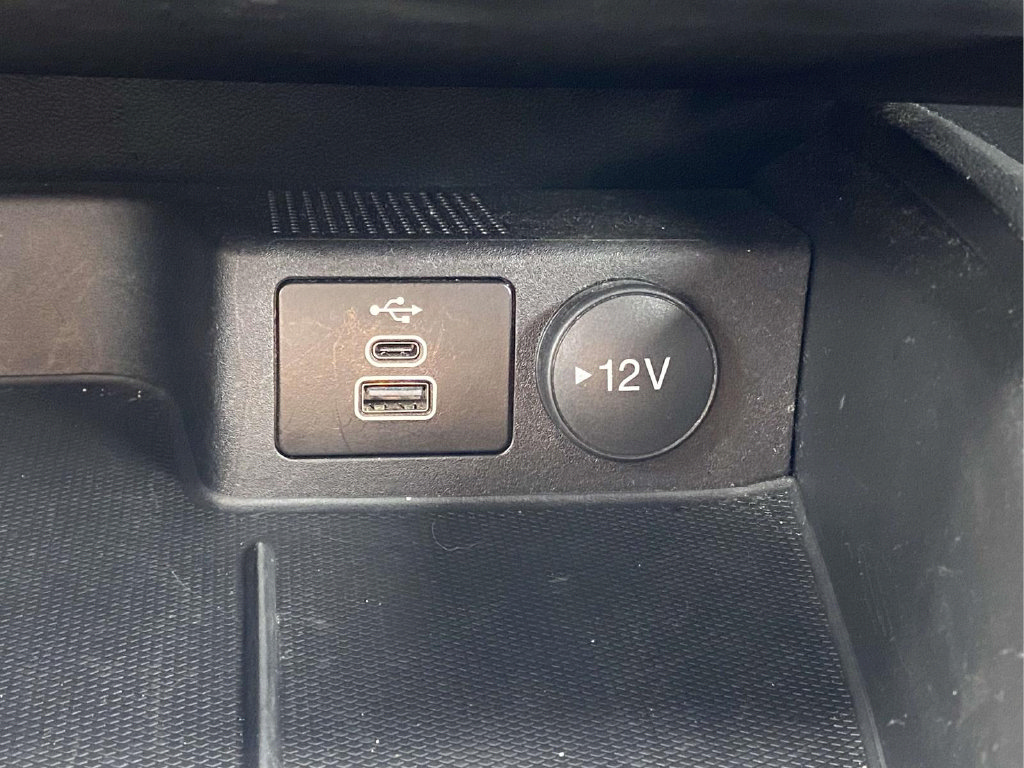Used 2025 Ford Escape ST-Line FWD image 29