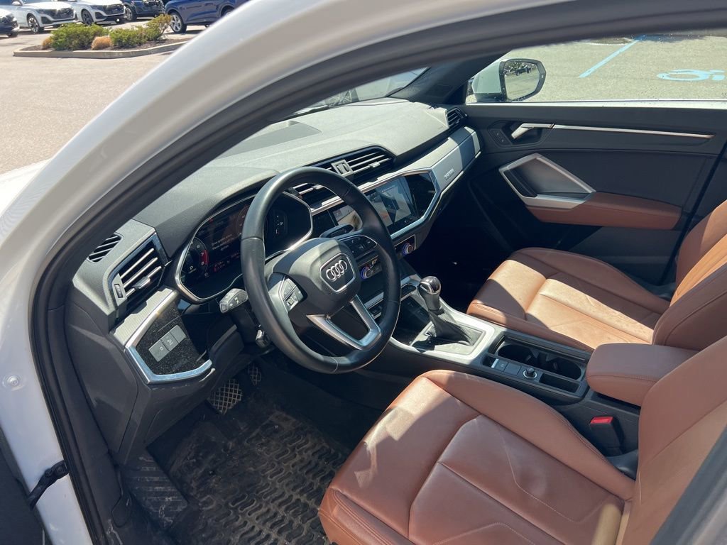 Used 2022 Audi Q3 2.0T Premium Plus image 50