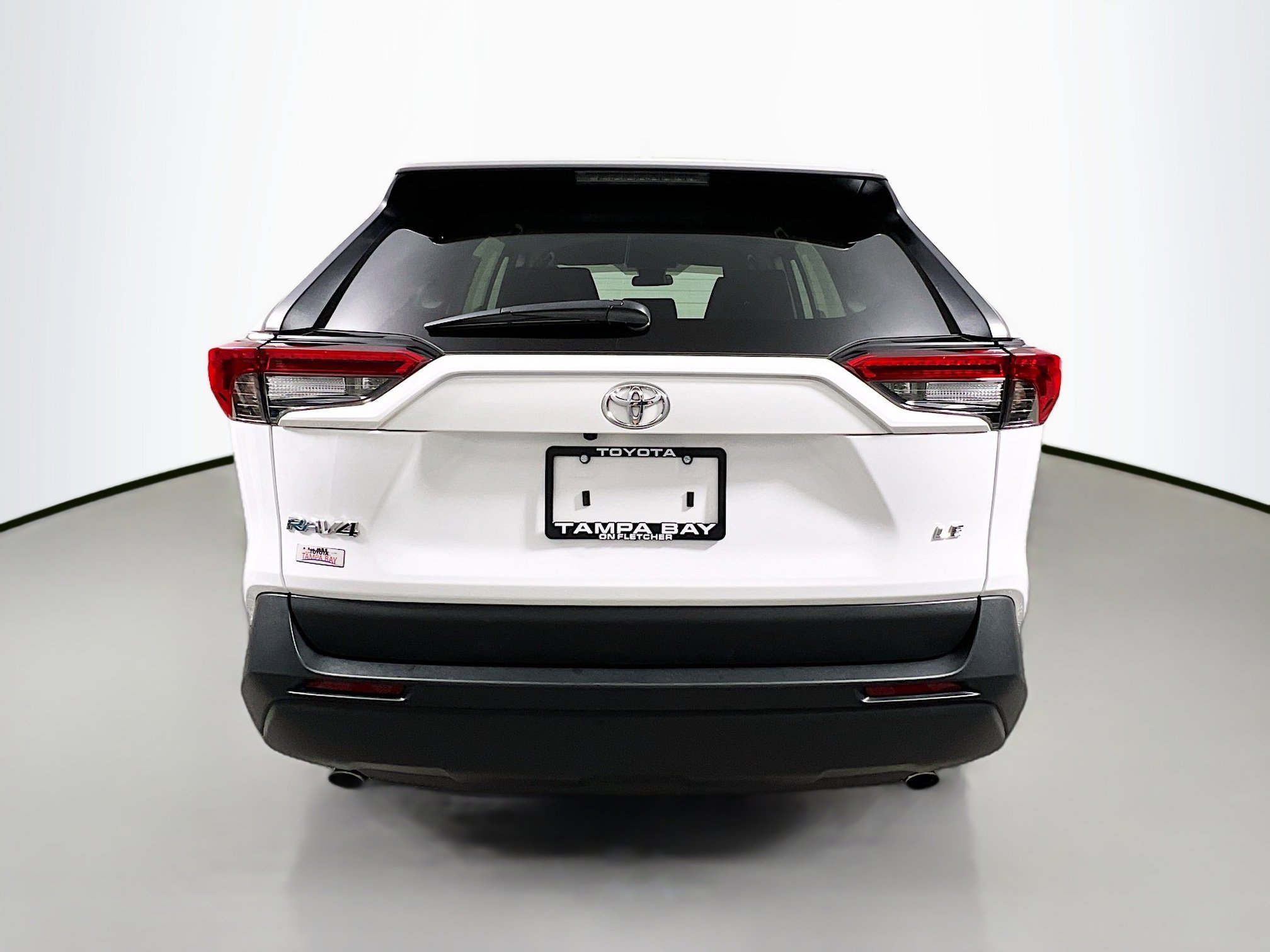 Used 2024 Toyota RAV4 LE image 6