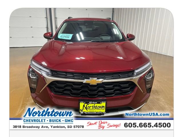 Used 2024 Chevrolet Trax LT w/ Driver Confidence Package image 8