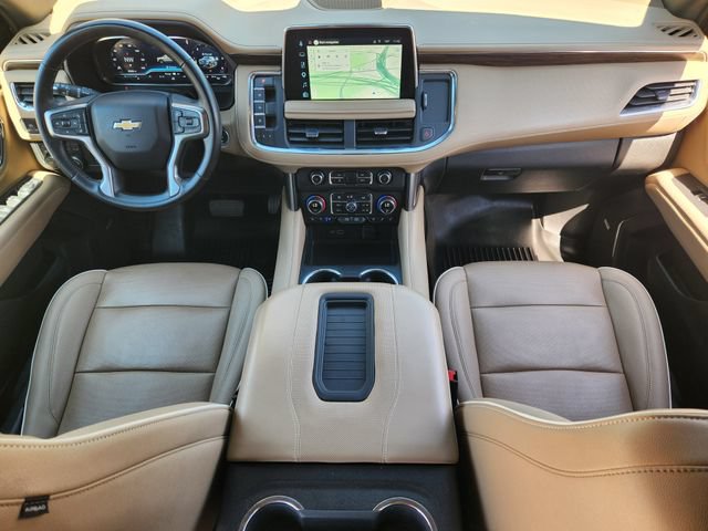 Used 2023 Chevrolet Suburban Premier w/ Premium Package AWD/4WD image 27