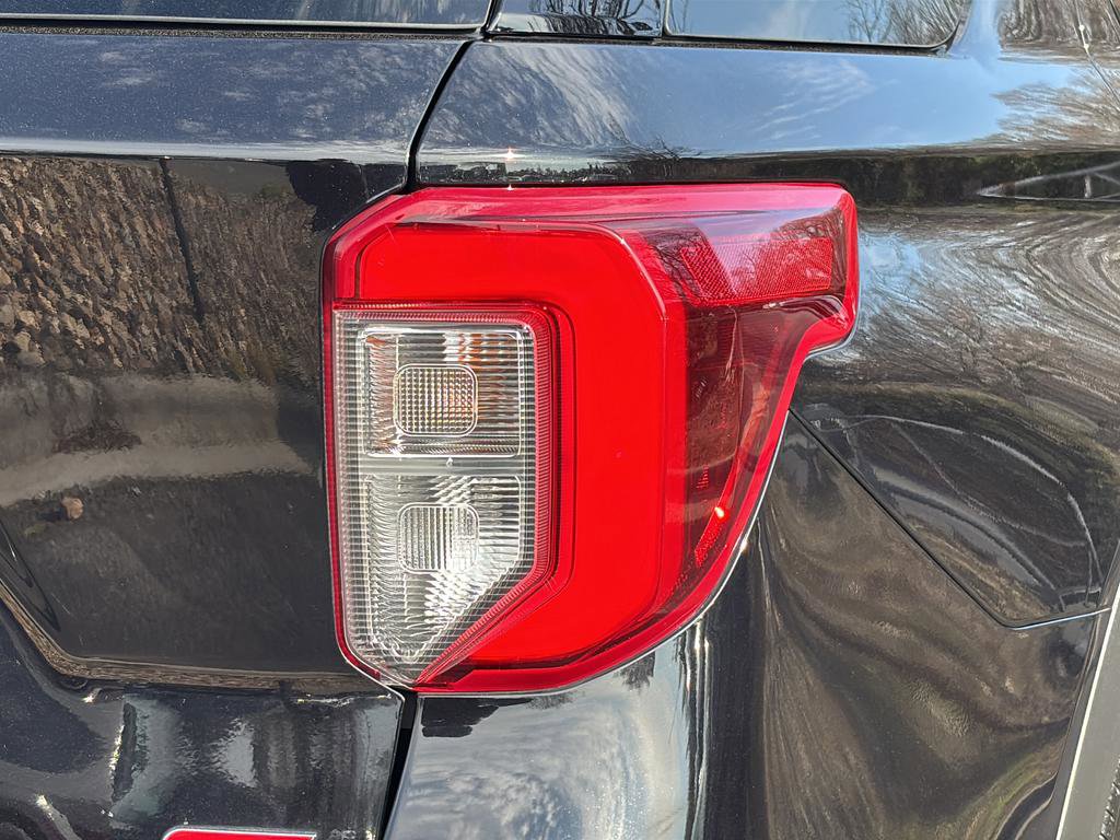 Used 2023 Ford Explorer ST w/ Equipment Group 401A image 13