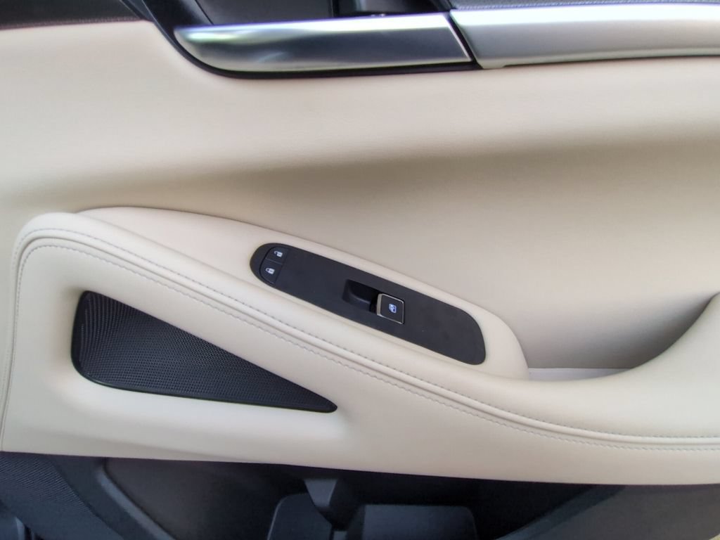 Used 2023 INFINITI QX60 Luxe w/ Cargo Package FWD image 26