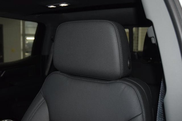 New 2026 Chevrolet Silverado 1500 LTZ w/ LTZ Premium Package AWD/4WD image 43