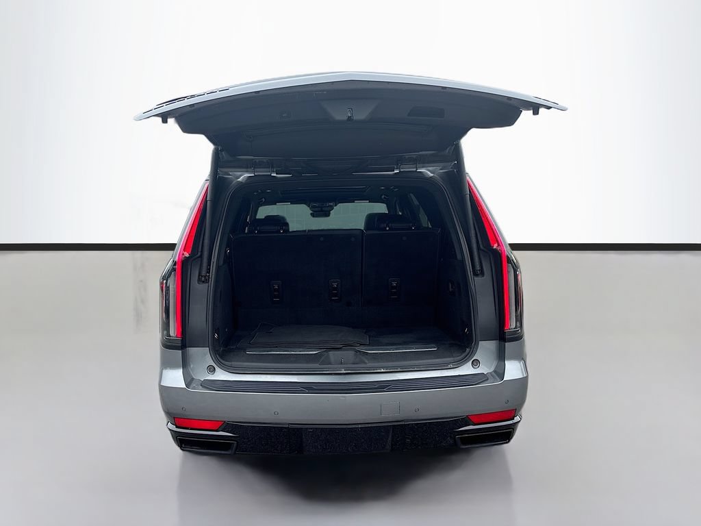 Used 2022 Cadillac Escalade Sport w/ Touring Package AWD/4WD image 9