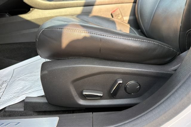 Used 2014 Ford Fusion Titanium FWD image 16