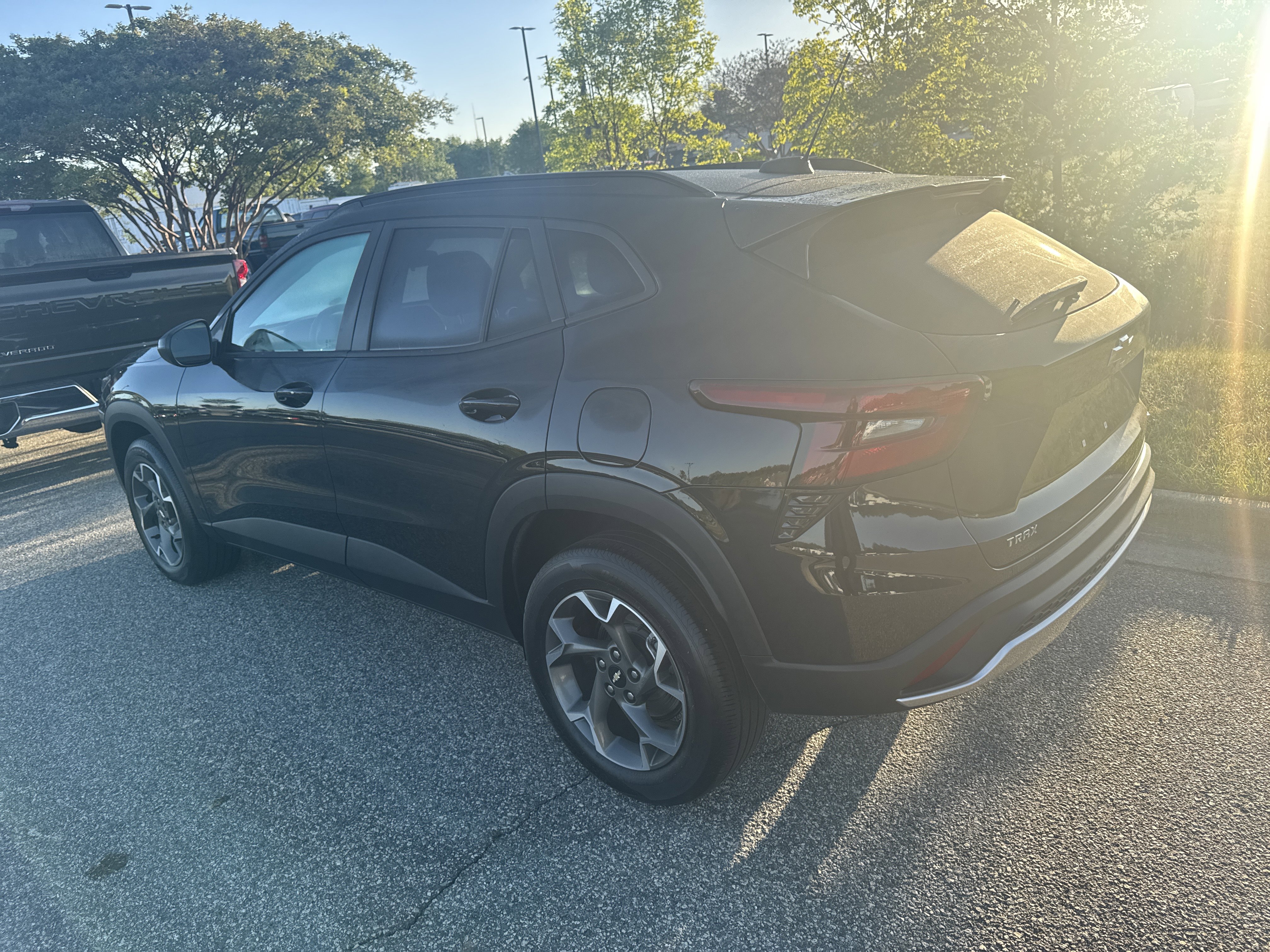 Certified 2024 Chevrolet Trax LT w/ Driver Confidence Package FWD image 8