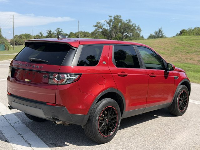 Used 2019 Land Rover Discovery Sport SE AWD/4WD image 5