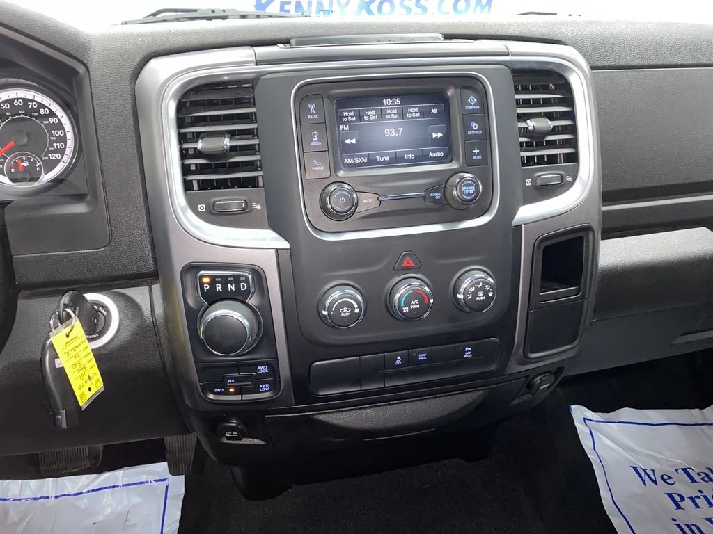 Used 2022 RAM 1500 Warlock AWD/4WD image 21