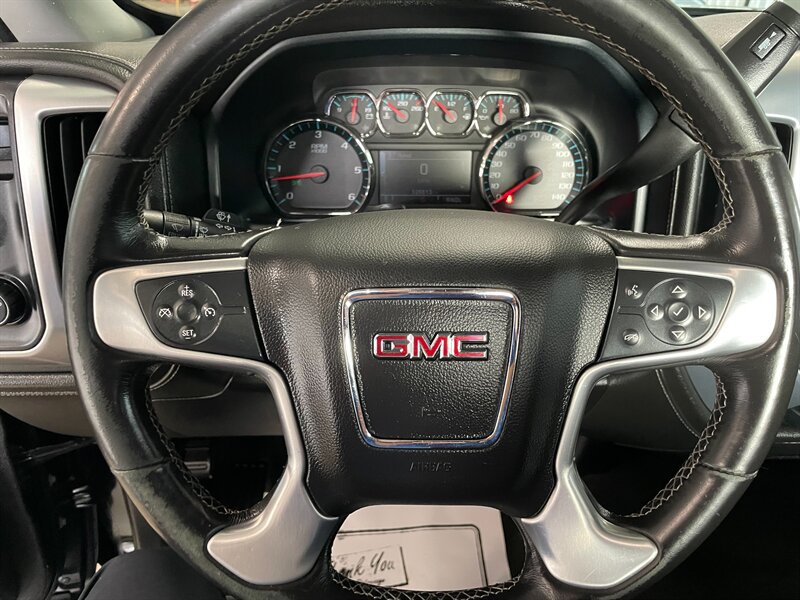 Used 2018 GMC Sierra 1500 SLE w/ SLE Value Package AWD/4WD image 9