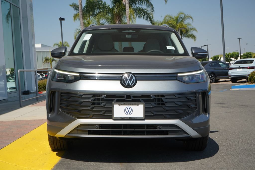 New 2026 Volkswagen Tiguan SE FWD image 5