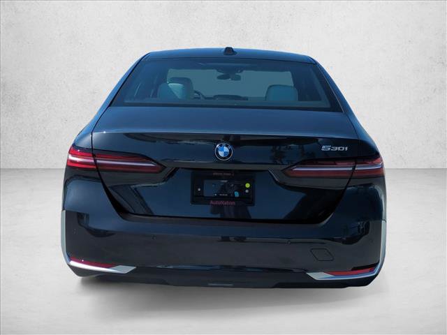 New 2027 BMW 530i RWD image 8