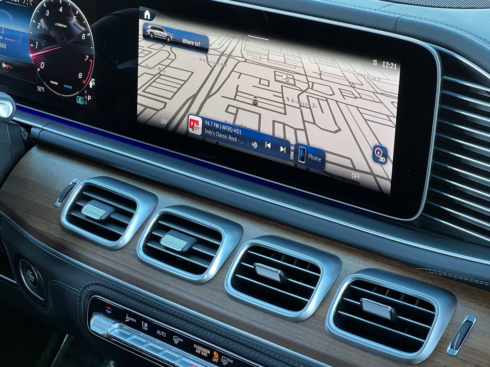 Used 2025 Mercedes-Benz GLS 63 AMG 4MATIC image 44