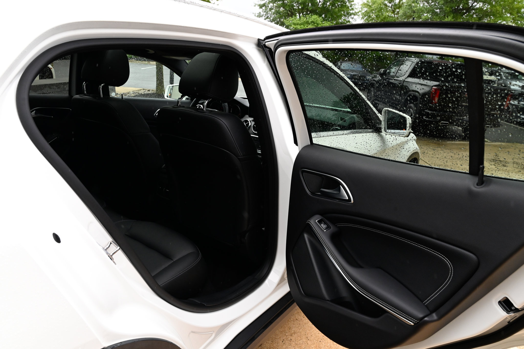 Used 2019 Mercedes-Benz GLA 250 4MATIC image 44
