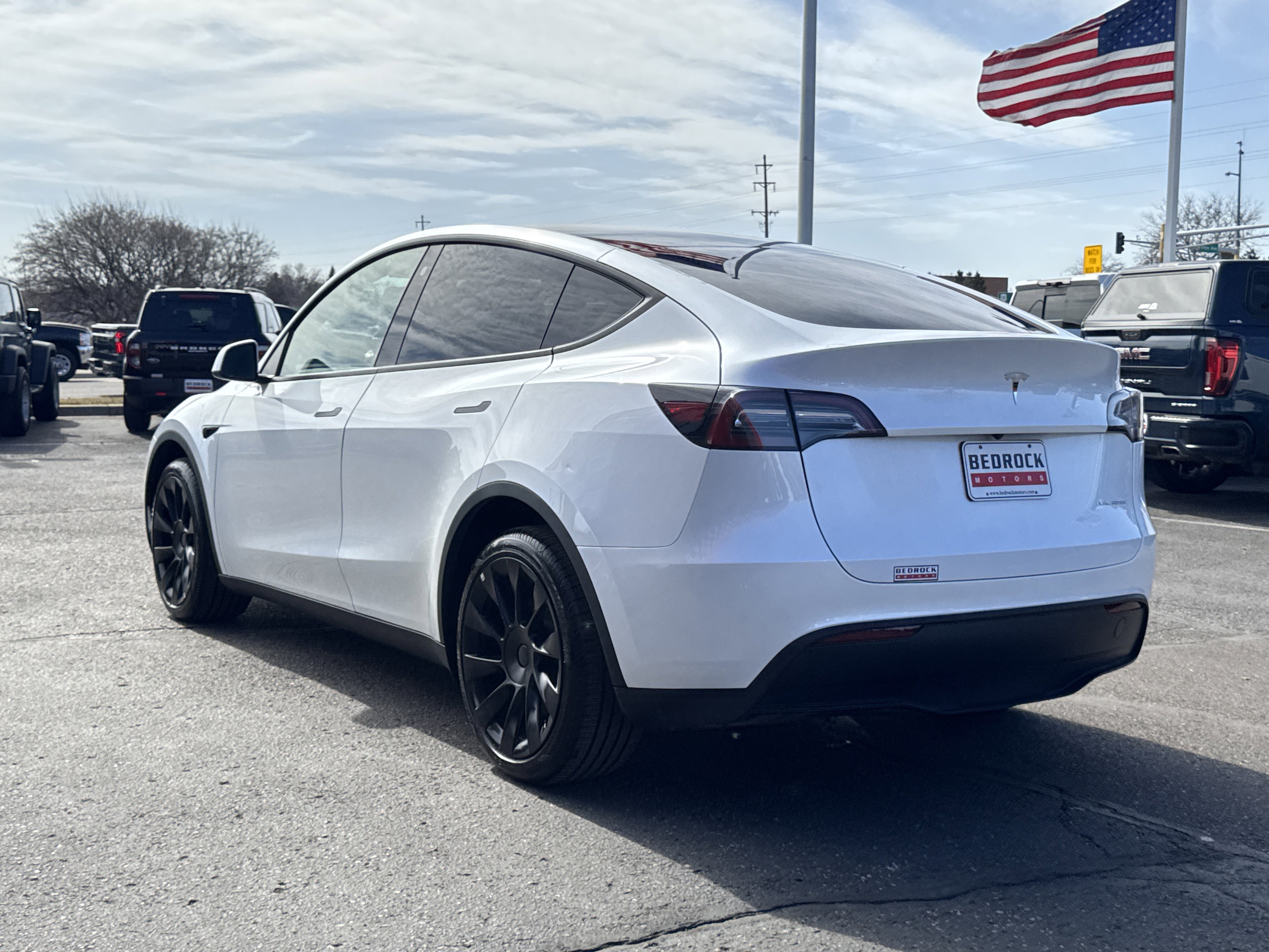 Used 2023 Tesla Model Y Long Range image 5