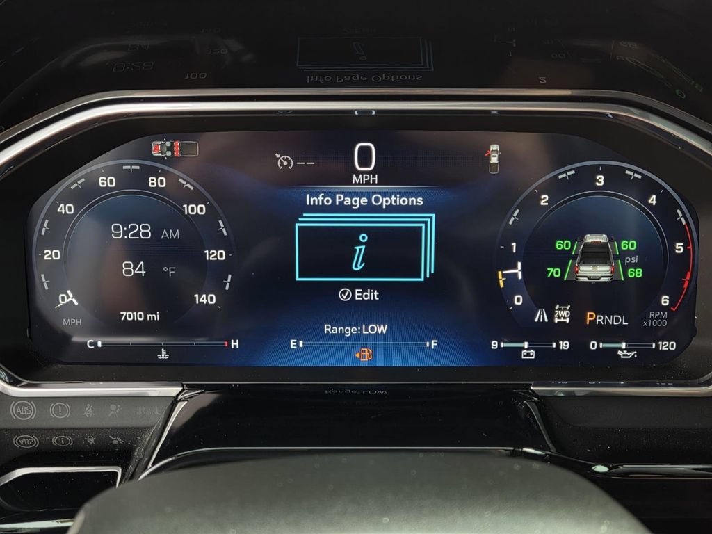 Used 2026 Chevrolet Silverado 2500 High Country w/ Technology Package AWD/4WD image 22