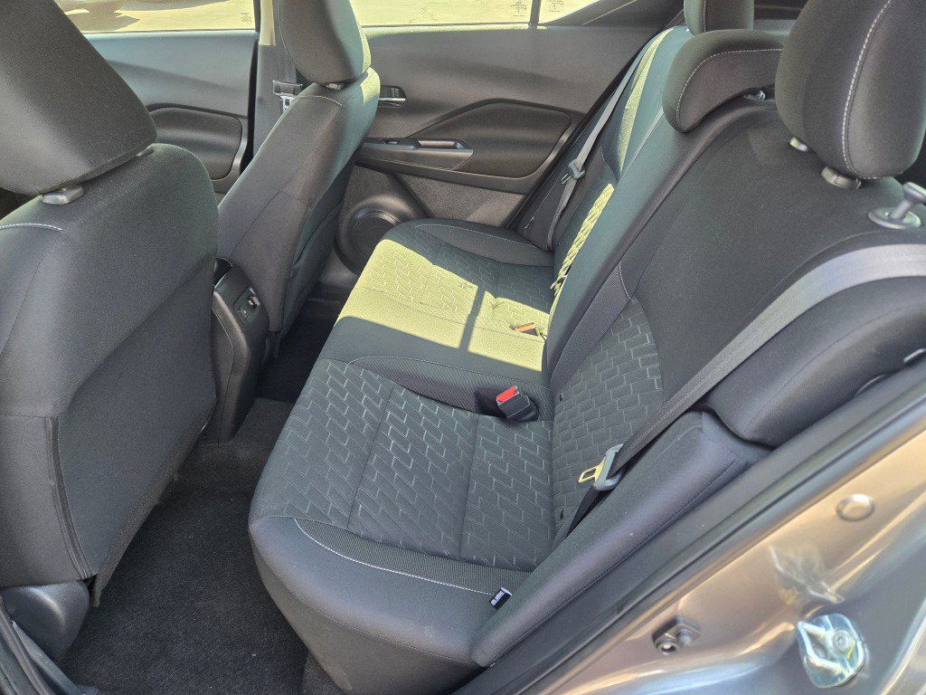Used 2023 Nissan Kicks SV FWD image 16