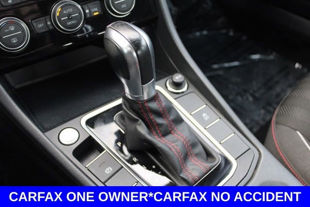 Used 2019 Volkswagen Jetta GLI image 36
