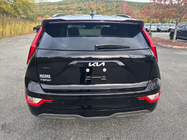 Used 2025 Kia Niro Wind w/ Wind Preserve Package FWD image 4