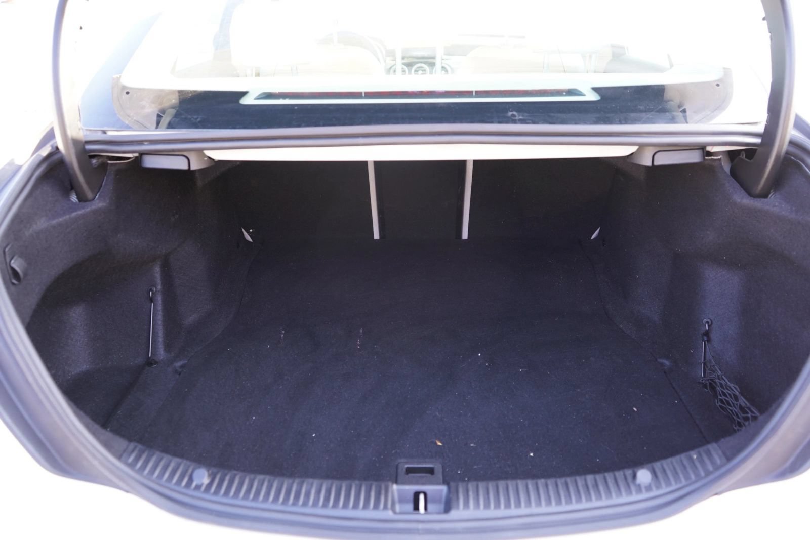 Used 2015 Mercedes-Benz C 300 Sedan image 18
