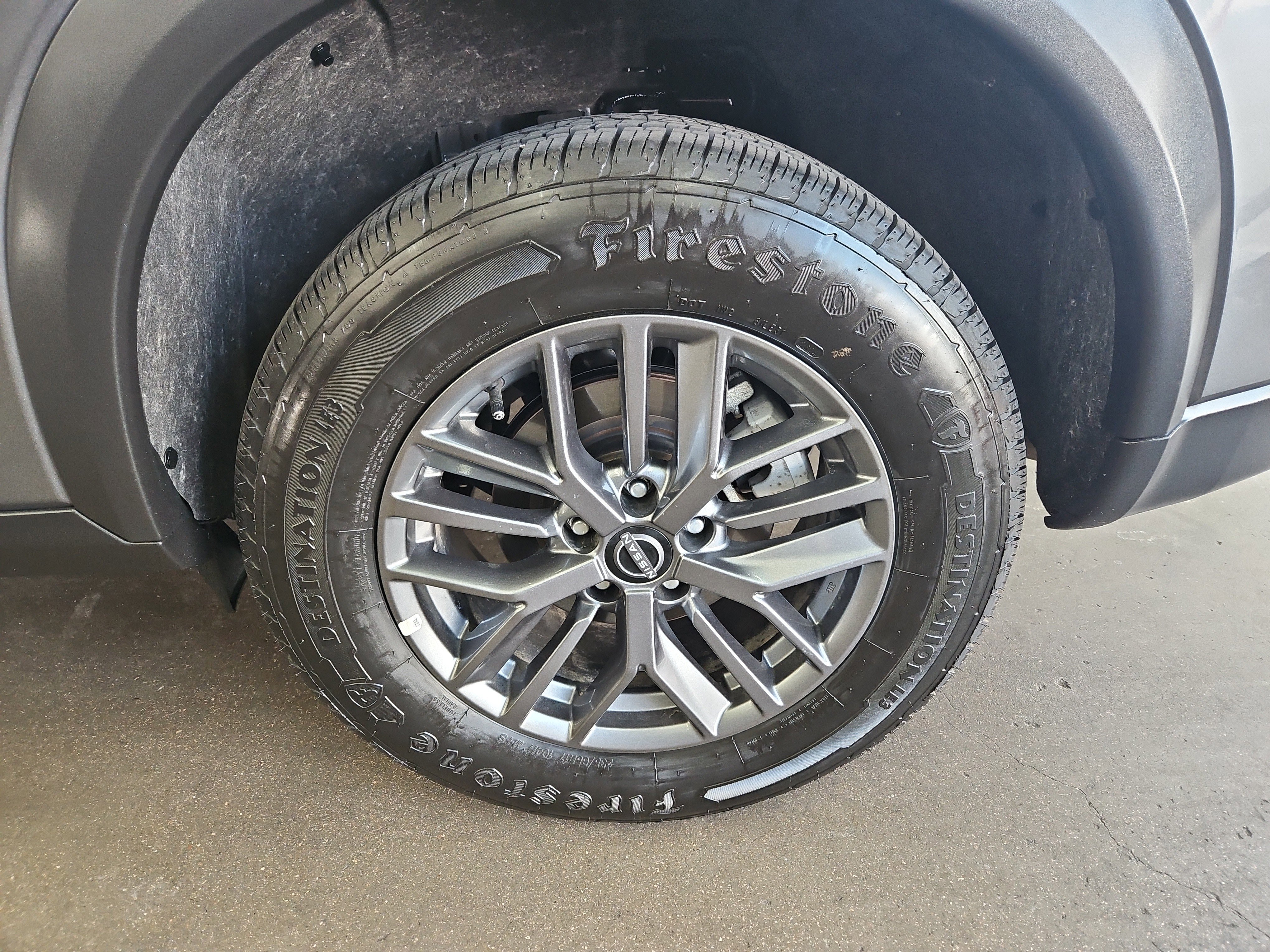 Used 2024 Nissan Rogue S image 21